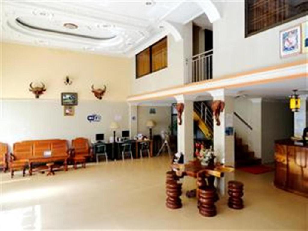 ลัคกี้ 2เกสท์เฮาส์ Hotel พนมเปญ ภายนอก รูปภาพ